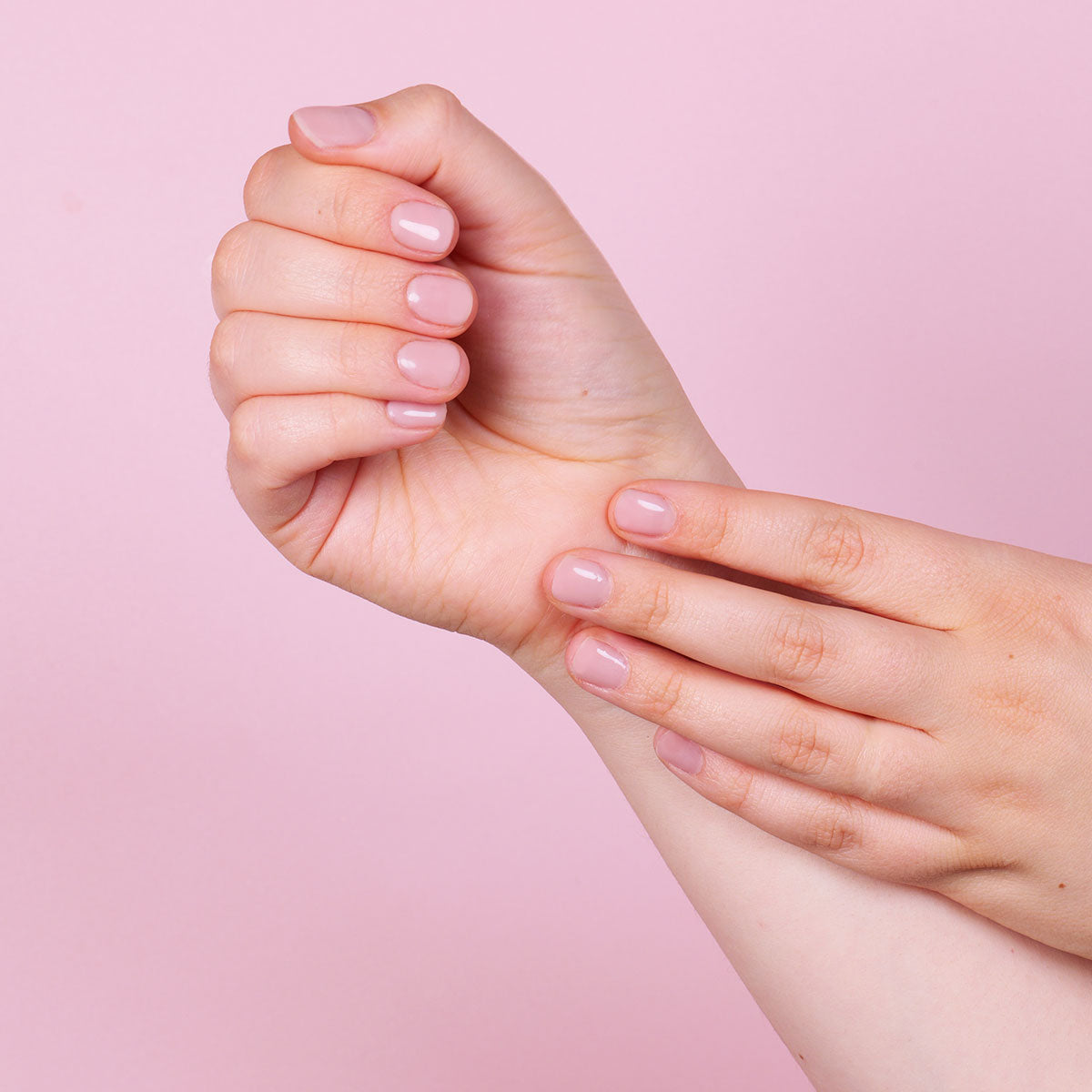 Tutoriel gel Builder Gel in Bottle gainage sur ongles naturels
